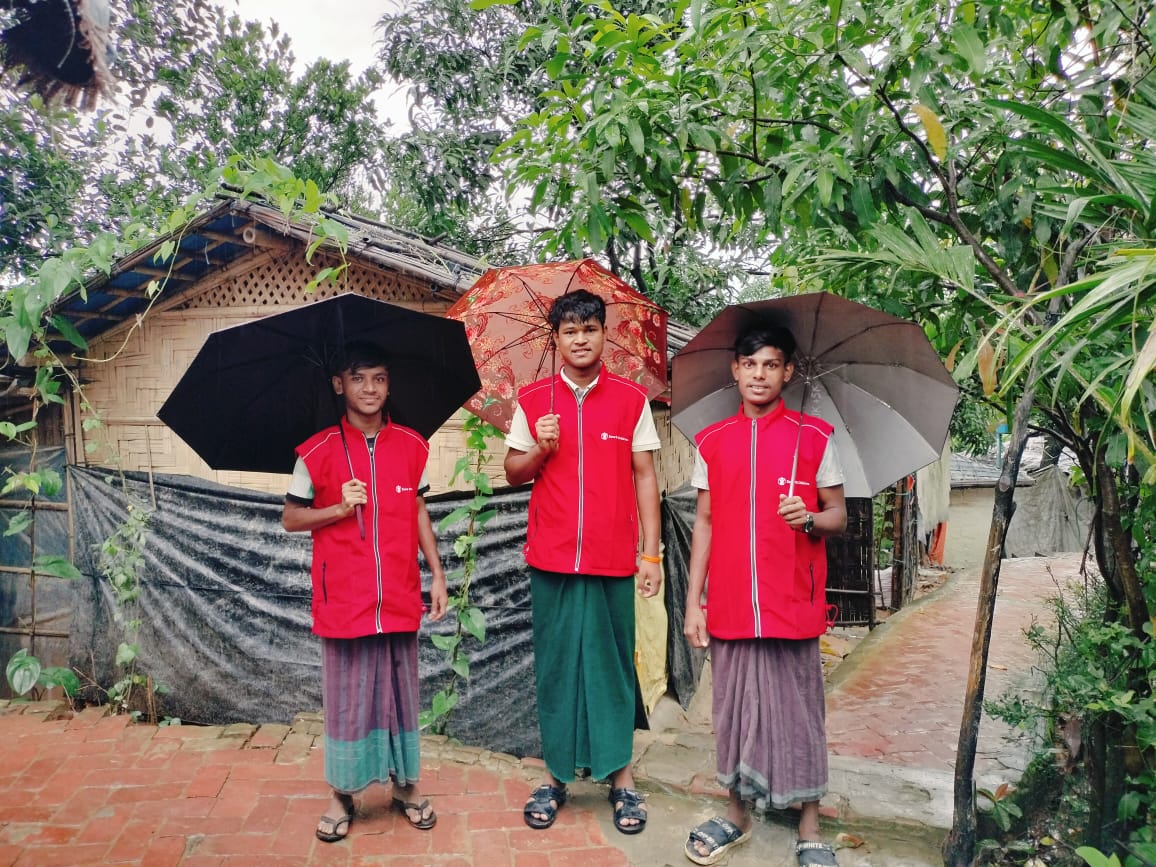 CH11403861_Three friends Musa, Hakim & Nobi from a Rohingya Refugee camp (1)