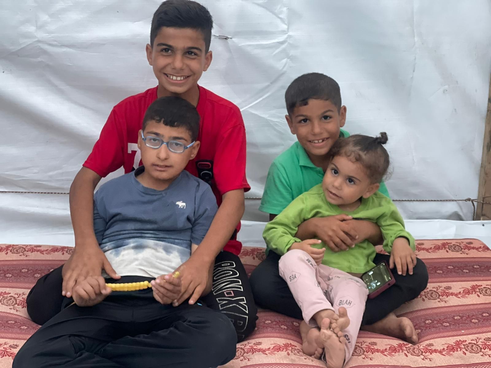 CH1924762_Hisham, 12, Basar 10, Said, 7 and Mariam, 2 and a half in the shelter (1)