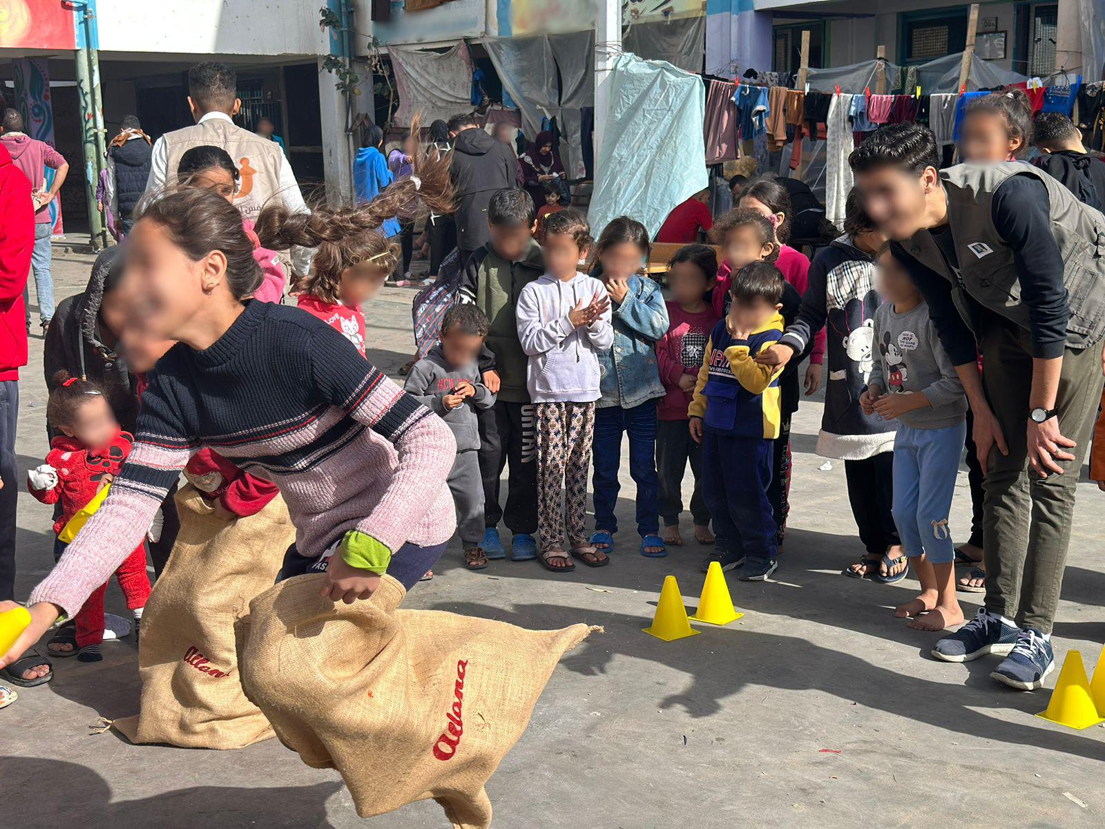 CH1934594_Children participating in activities facilitated by partner organisation