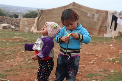 Save the Children / Shafak organisation)