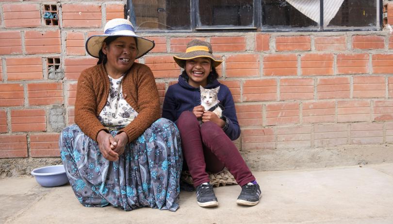 Jesica, 15, and her mother Filomena