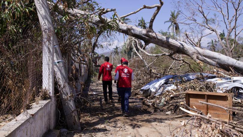 Save the Children staff monitoring the damage from Hurricane Otis