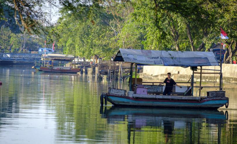 River scene in Jakarta; Indonesia is prone to flooding due to climate change.