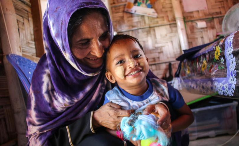 Hamida* (40) and Runa* (3) live in the Rohingya Refugee camps in Bangladesh and attend Save the Children's clinic