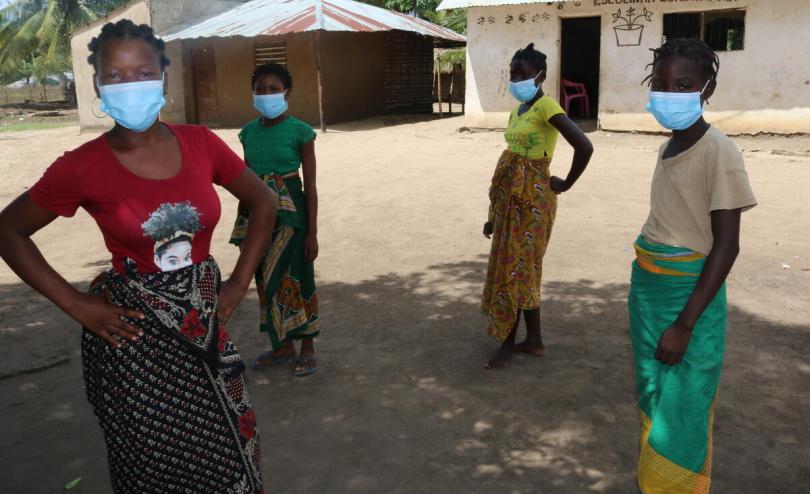 Displaced children in Metuge district, Cabo Delgado, participate in a consultation led by Save the Children